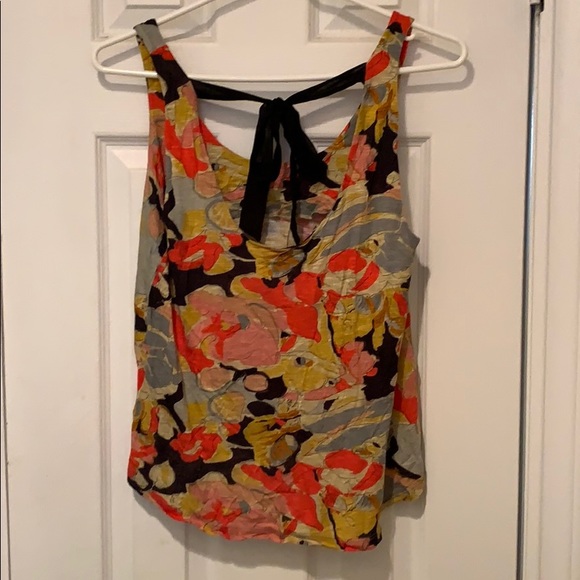 Floral top with bow detail - Picture 3 of 3